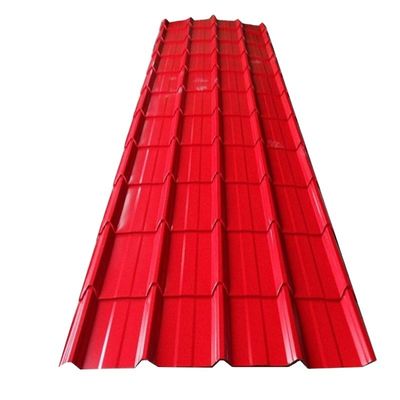 600-1100 mm Breite Farbbeschichtete Metallgewölbte Dachplatten mit Festigkeit Stahlplatte und verzinkte PPGI