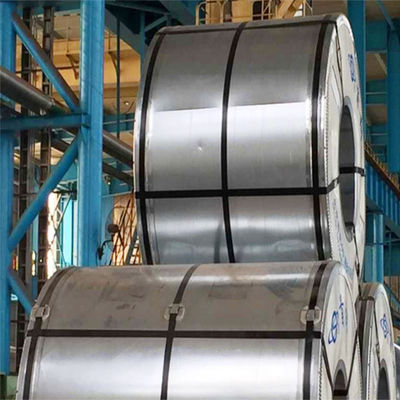 Natürliche Farbe Heißgewürfelte GI Galvanisierte Stahlspule für geölte oder ungeölte leicht geölte und 0,12 mm Z50 Zink beschichtete Spule