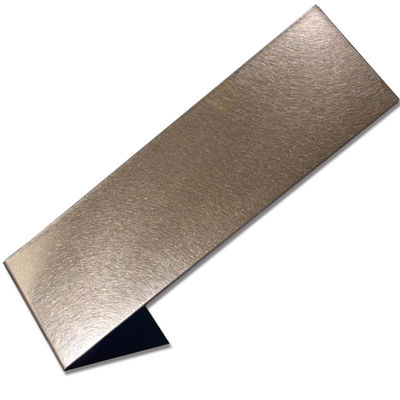 Dicke 0,2 mm 100 mm Super Duplex Edelstahl-Streifen-Spule mit 2B Finish Schweißverarbeitung Service 304 0,05 mm 201 Grad