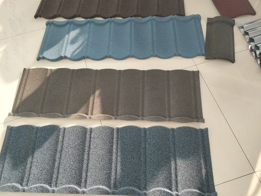 Steinbeschichtete Stahldachfliesen Römische Fliesen mit 20-275 g/m2 Zinkbeschichtung und PVOC-Zertifizierung