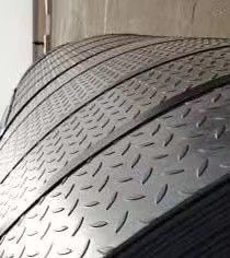 Technik Warmgewalzte Hautpass Yes S235jr A36 St37 Q235 Q345 Q195 Q215 Kohlenstoffstahlspulen für Baustoffe