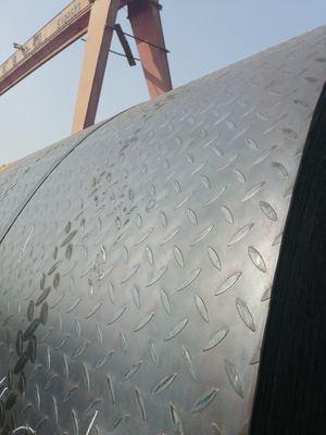 Technik Warmgewalzte Hautpass Yes S235jr A36 St37 Q235 Q345 Q195 Q215 Kohlenstoffstahlspulen für Baustoffe