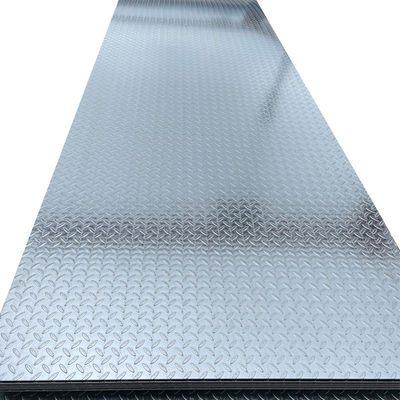 Warmgewalzte Technik auf Basis von JIS-Standardgröße 3-12 mm Dicke Scheckstahlplatte mit 20 Jahren Erfahrung