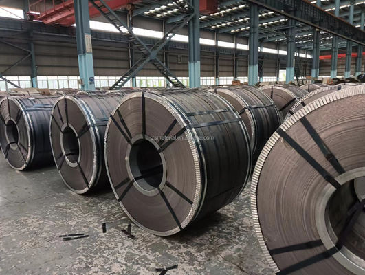 Anpassbare Dicke Kohlenstoffschwarz HRC Warmgewalzte Stahlspule von RIZHAO Mill Q235B 1,2*1250mm mit Decoiling-Service