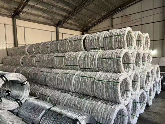 Galvanisierter Stahldraht Spirale für Zaun Toleranz ±1% Bwg12 10mm 3.2mm 55mm 5mm 0.4mm 1.4mm 19x7 Bau Zaun Draht