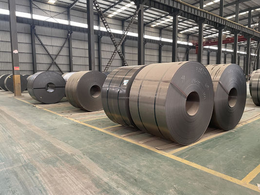 Individuelle Länge SS400 Q235 2-30 mm warmgewalzte, eingelegte und geölte Stahlspule für den Bau