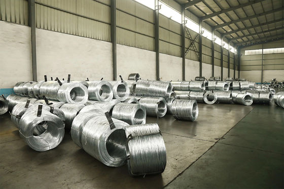 Hot Dip/Elektrogalvanierte Eisendraht für die Nagelherstellung Q235/SAE1006-1008/Anpassung