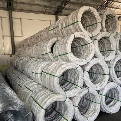 Längen BWG18 Hot Dip Galvanized Stahl Eisendraht 25 kg pro Rolle mit Decoiling Service in hoher Nachfrage