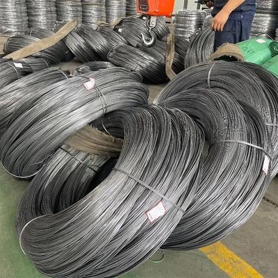 ASTM Standard Ready Stock Schwarz 1mm 0,8mm 1,2mm q195 q235 q345 Kohlenstoffstahldraht für die Nagelherstellung Stahldrahtbürste
