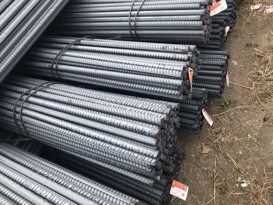 Schwarze, gerieben, warmgewalzte Stahlstange ASTM A615 60 Ss400 S355 Hrb335 Hrb400 Hrb500 S40 S50 für den Bau von Gebäuden