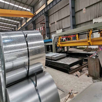 Decoiling-Verarbeitungsdienst Regelmäßige Spangle Prime 0,12 mm 0,2 mm G90 Warmgewalzte galvanisierte Stahlspule für und Leistung