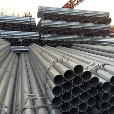 Rundschnittform ASTM A106 Sch 40 ERW GI Verzinktes Stahlrohr mit ±1% Toleranz