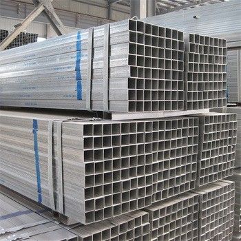20 x 40 mm rechteckige verzinkte Stahlrohre mit einer Dicke von 1,5-4 mm und API-Zertifikat